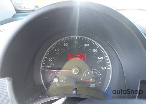 2007 Volkswagen New Beetle 2.5 from USA, damaged, VIN 3VWSW31C17M517720